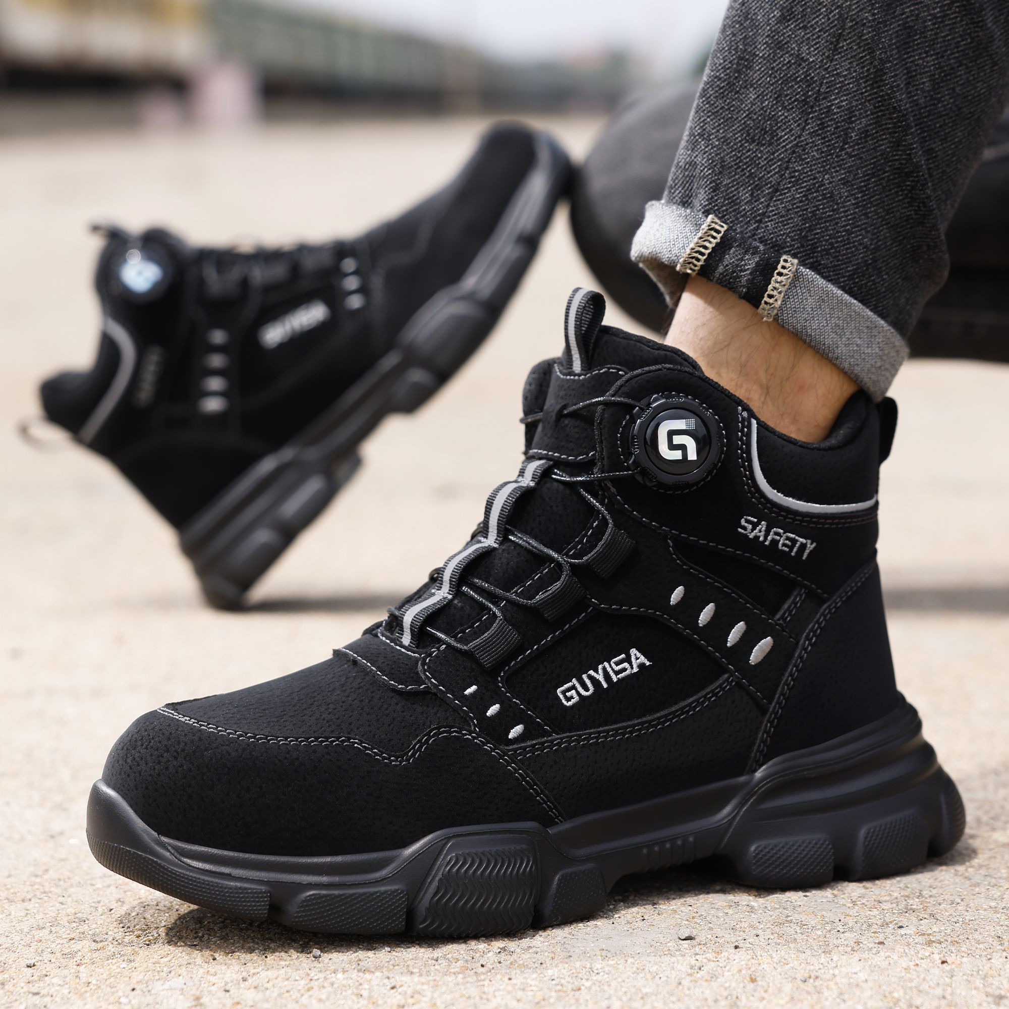 Safety Boots Men Mesh Upper Anti-slip Breathable Anti-static Cushioned Rubber Outsole Safety Boots Men
