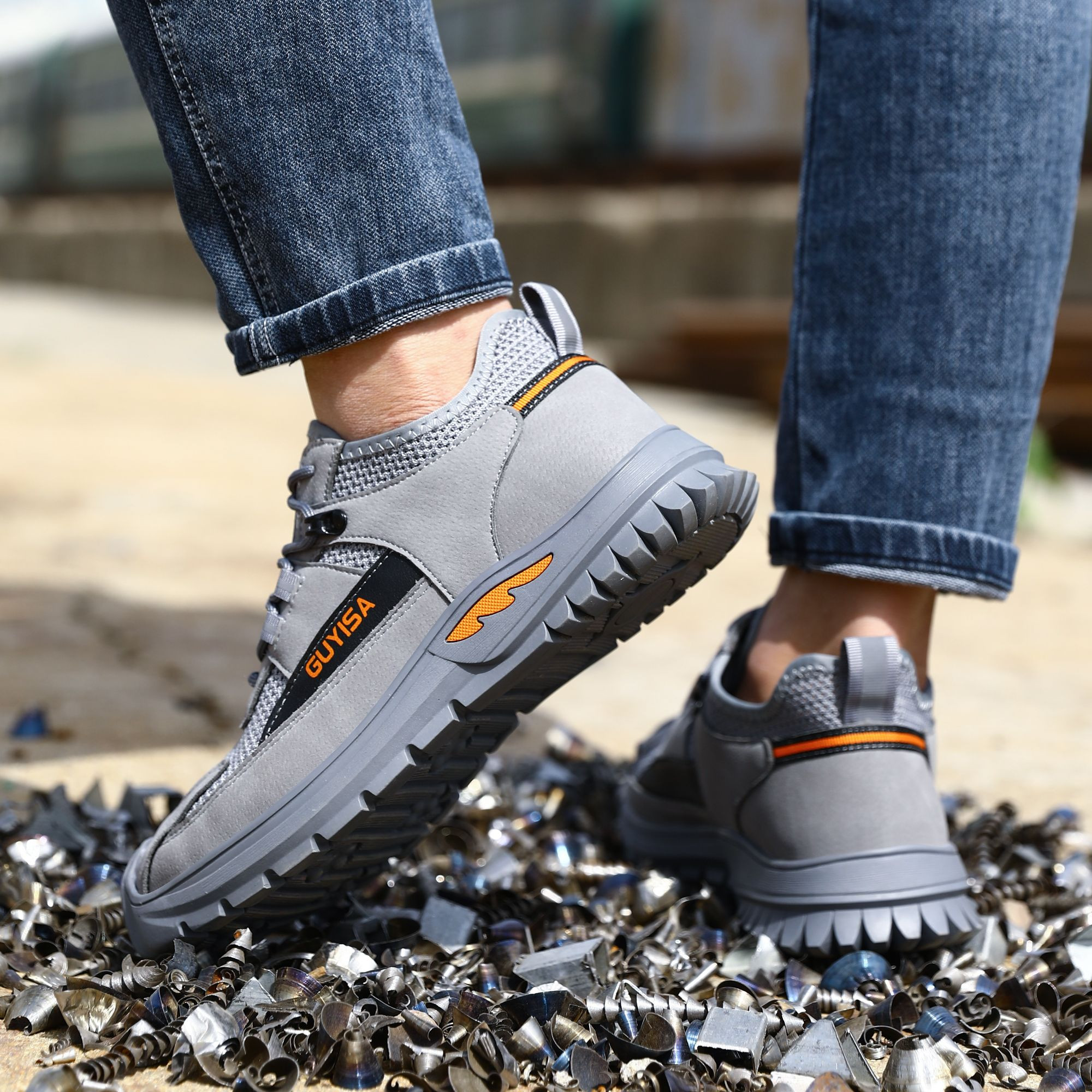 GUYISA Mens Lightweight Breathable Work Safety Shoes Wear-Resistant Anti-Smashing Anti-Piercing Upper for Outdoor Work