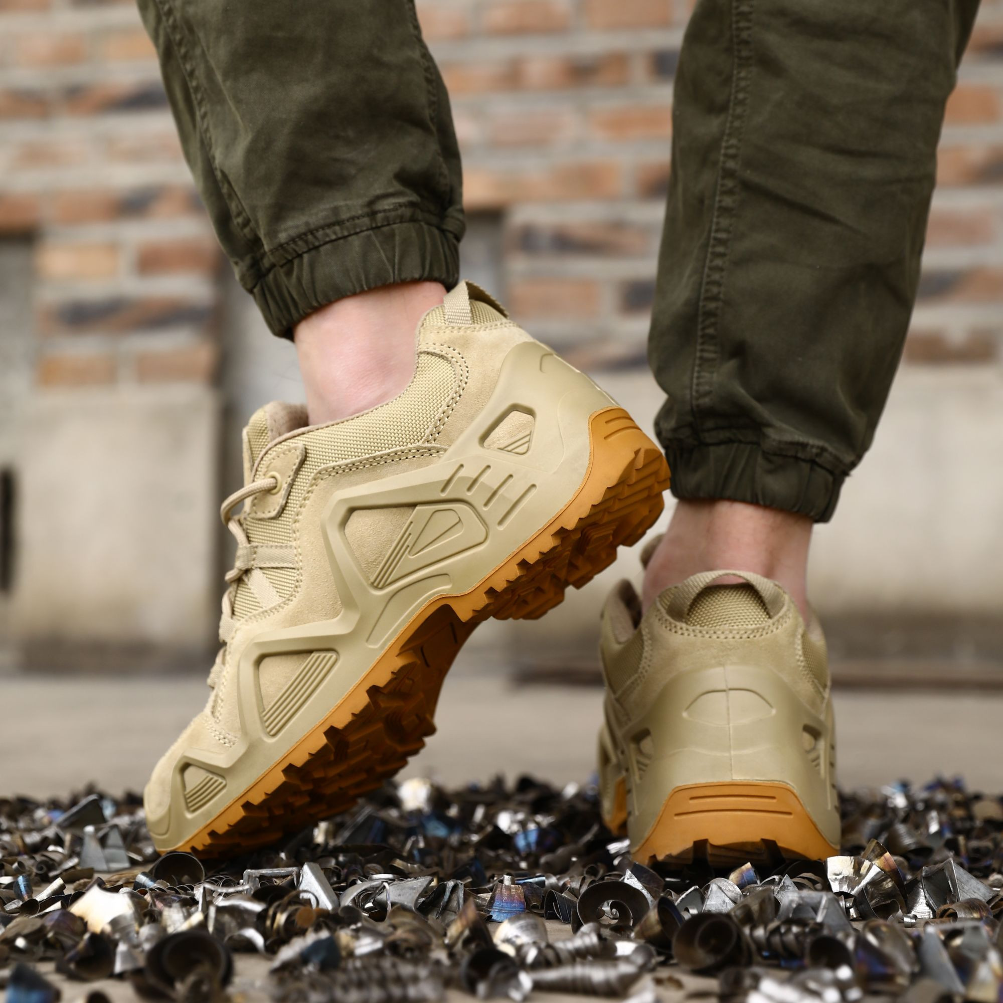 Manufacturers Wholesale Low-top Waterproof Tactical Shoes Hiking Cross-country Hiking Shoes