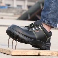 Waterproof Duck Tongue Leather Shoes Foot Protection