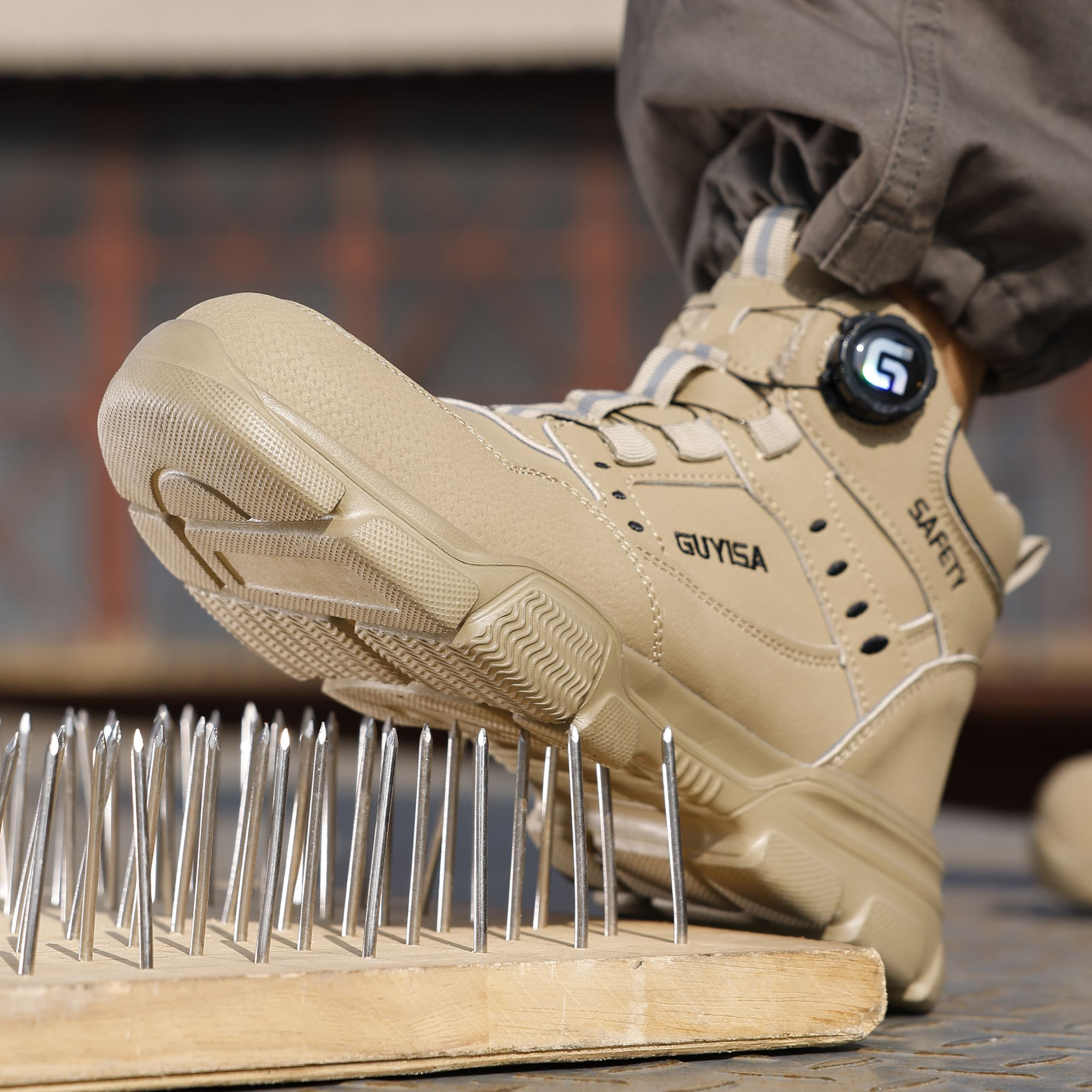 GUYISA Safety Boots Anti-smash and Anti-puncture Lightweight Rubber and Plastic Outsole Industrial Safety Boots