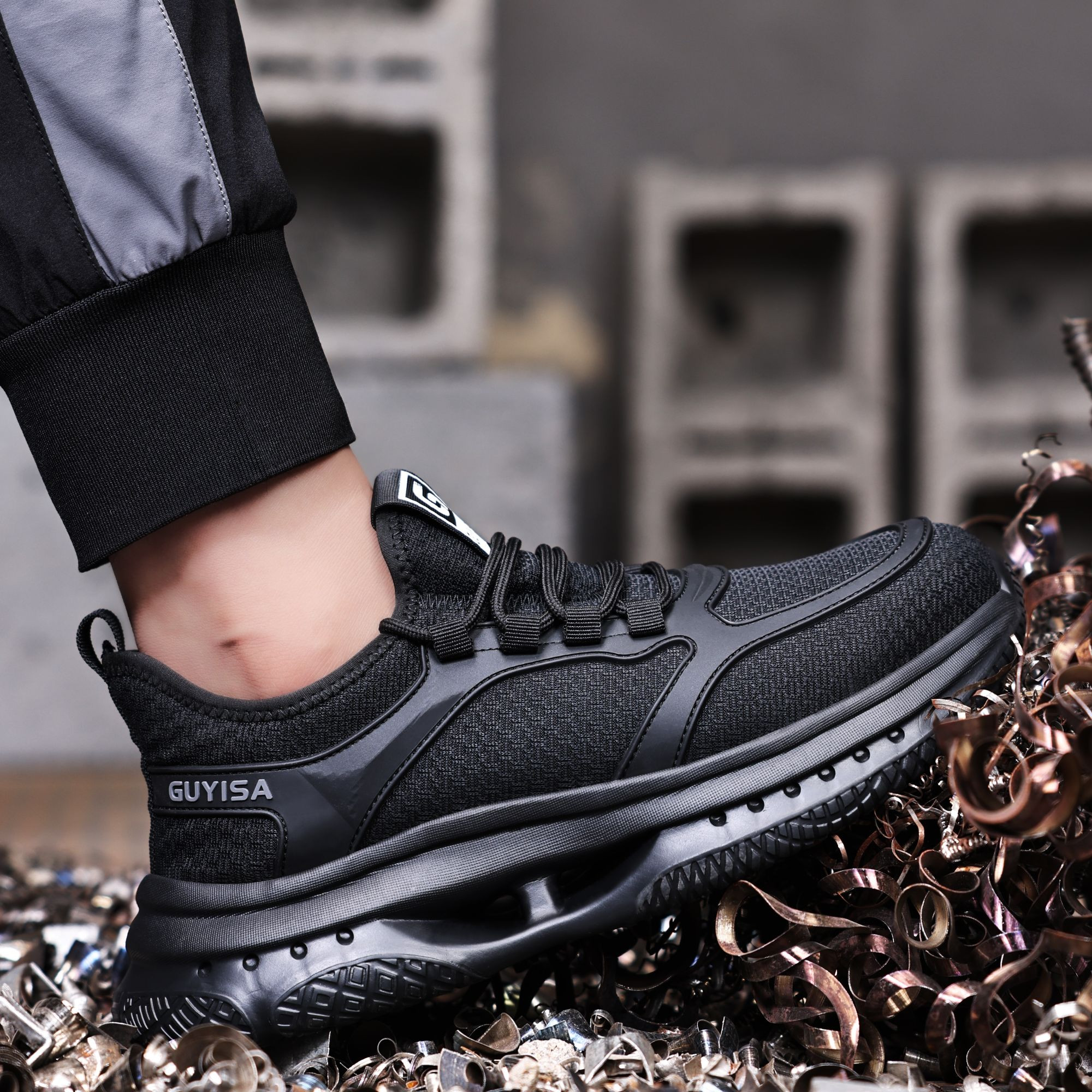 GUYISA Lightweight Breathable Steel Toe Safety Shoes Impact Puncture Proof Logistics Industrial Work