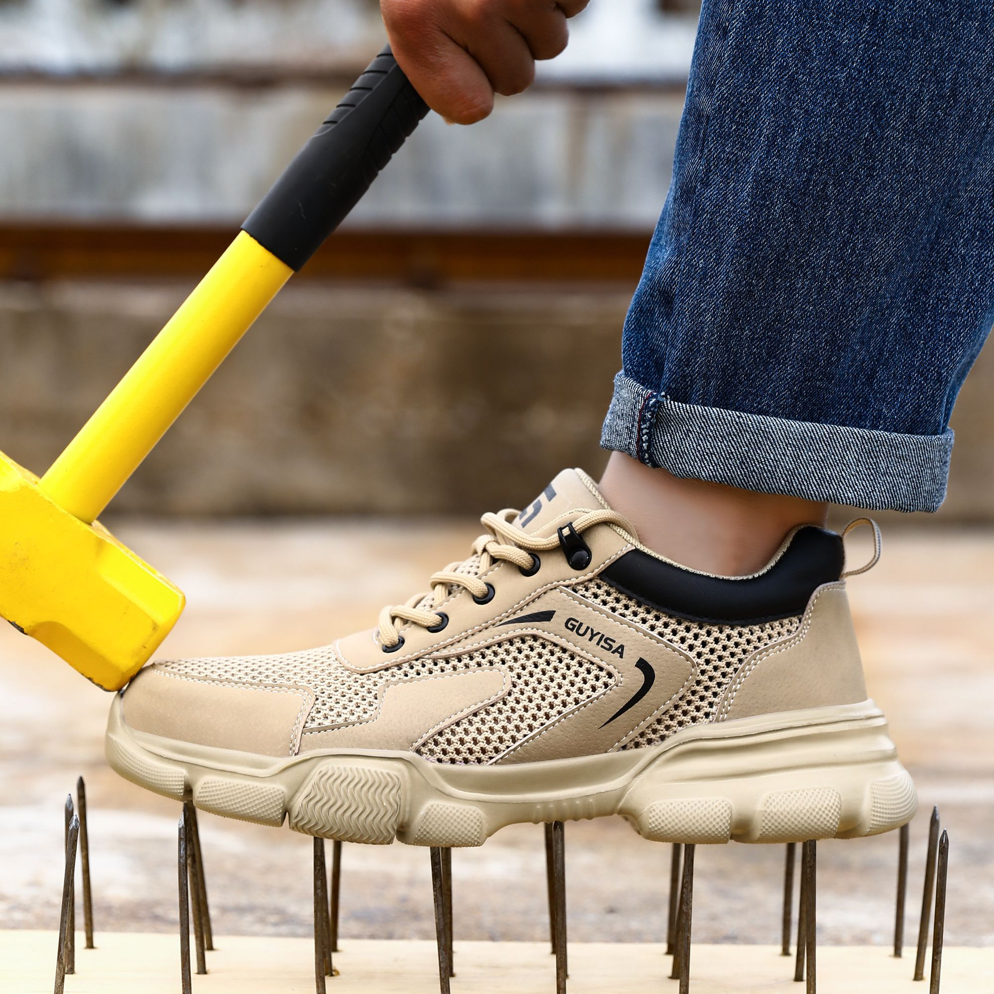 GUYISA Anti-Smashing Steel Toe Labor Work Safety Shoes Breathable & Wear Resistant Hot Sale for Men & Women