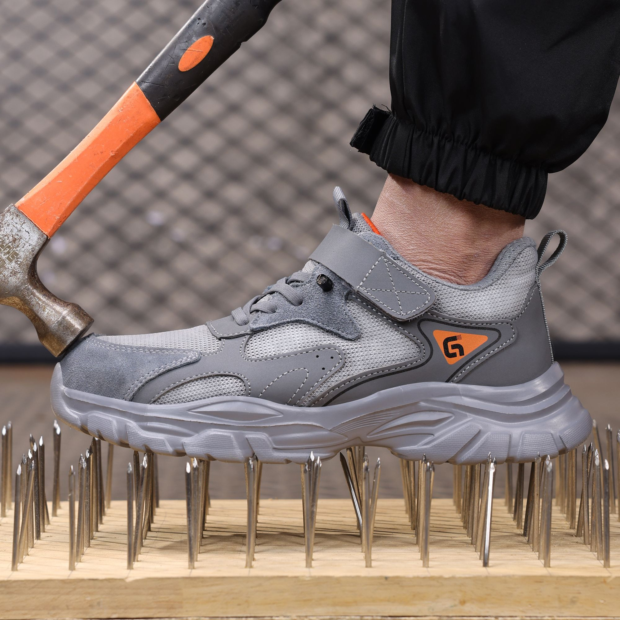 GUYISA Safety Shoes Light Weight European Standard Steel Toe Rubber and Plastic Grey Safety Shoes