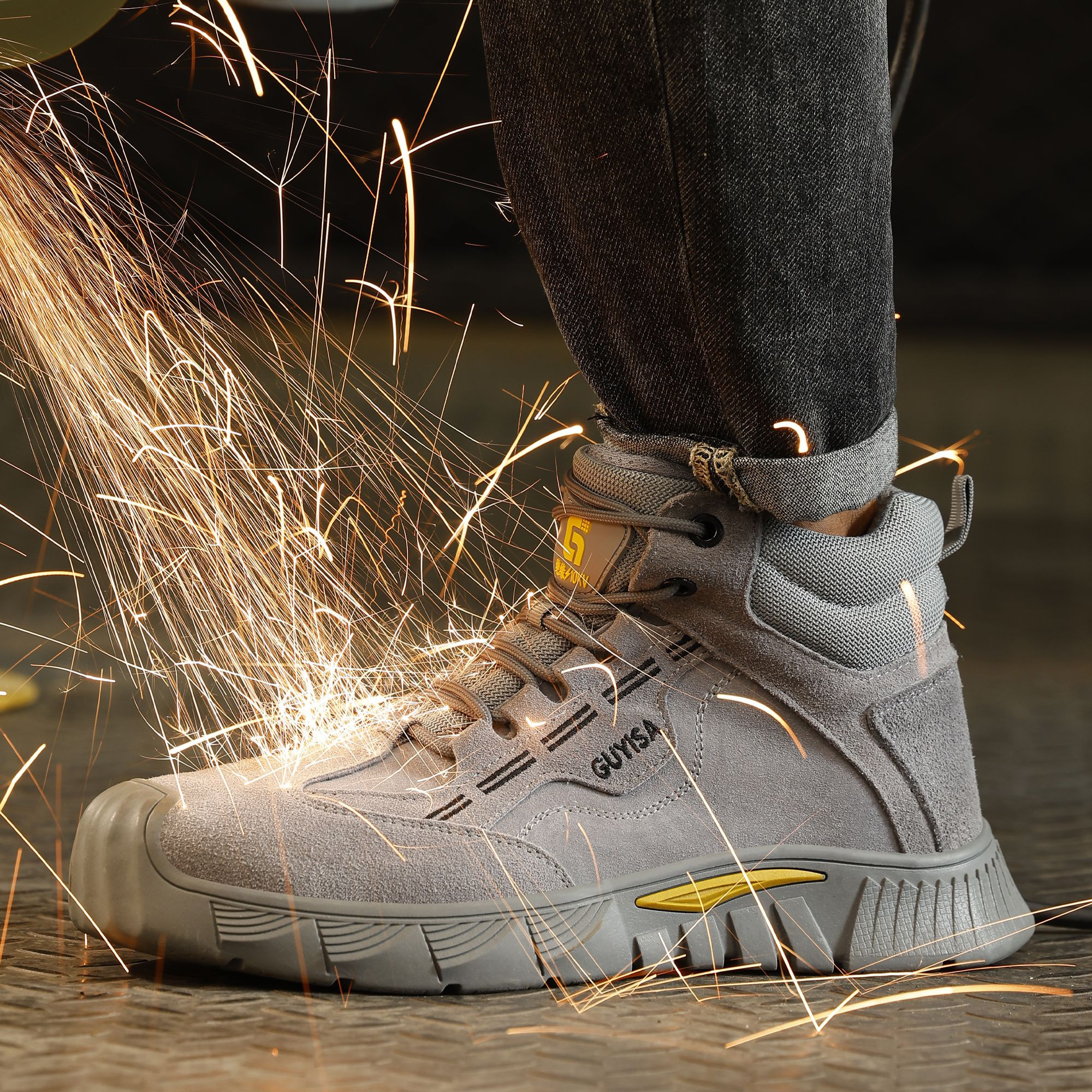 GUYISA 2025 10KV Insulated Safety Shoes Anti Puncture EH Protection Rubber Sole