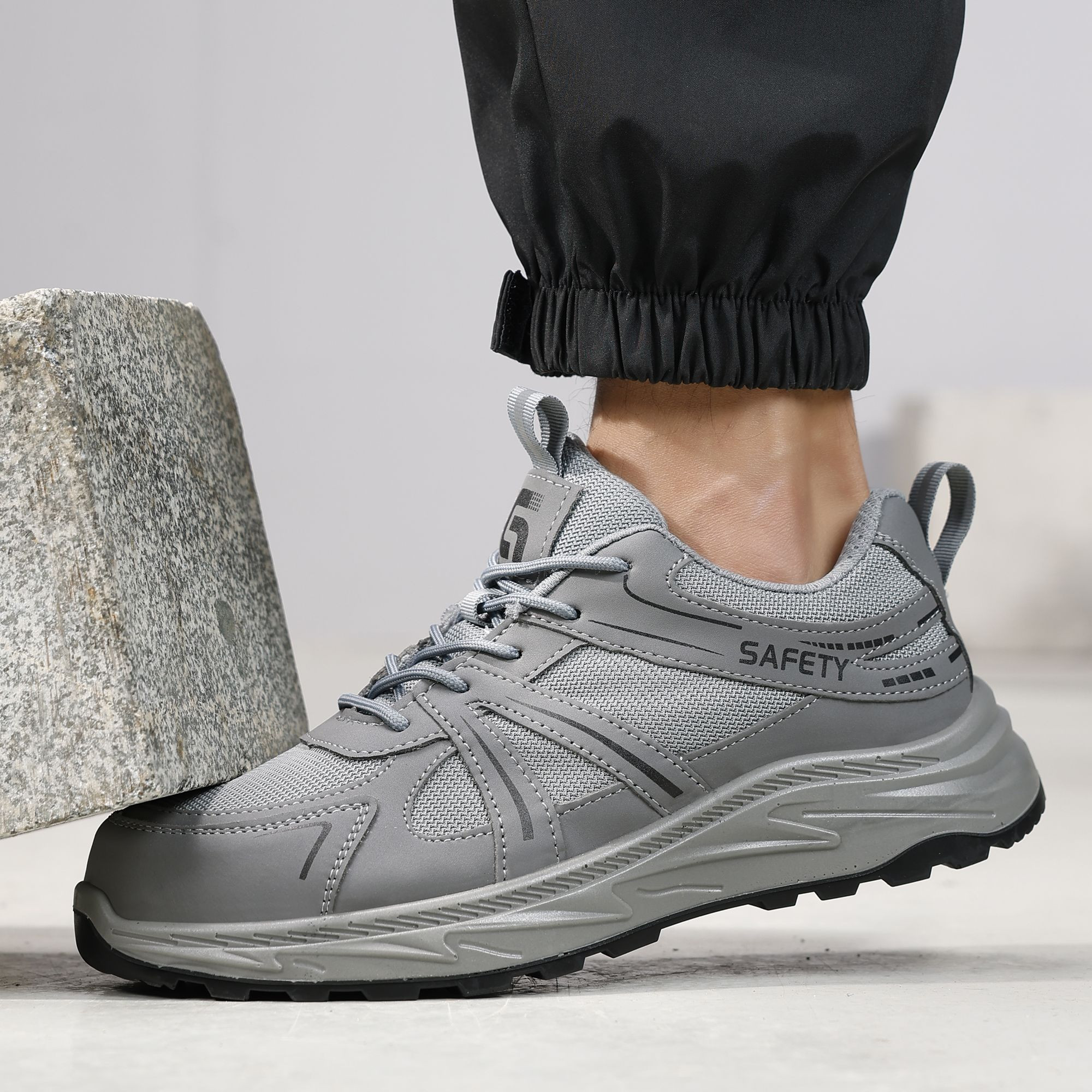 GUYISA European Standard Steel Toe Cap Grey Anti - Smash and Anti - Pierce Safety Shoes